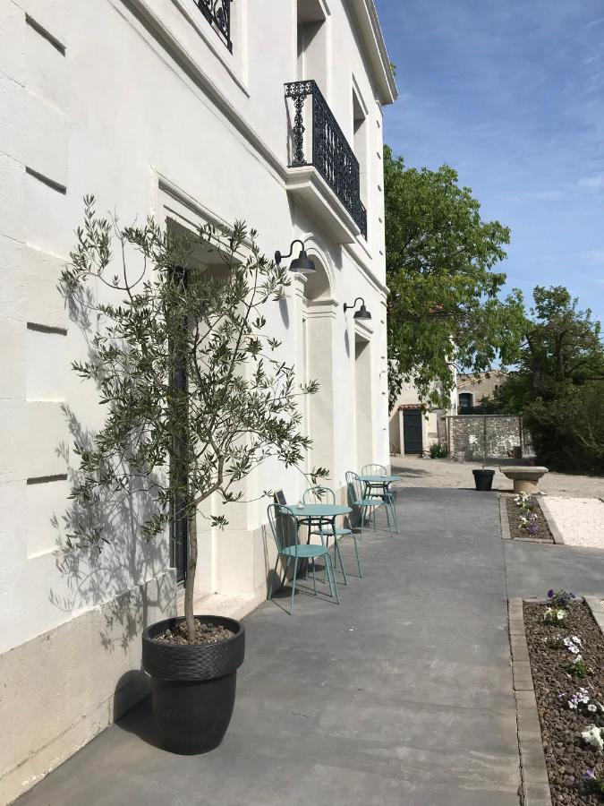 ホテル Domaine De Selhac フロンティニャン エクステリア 写真